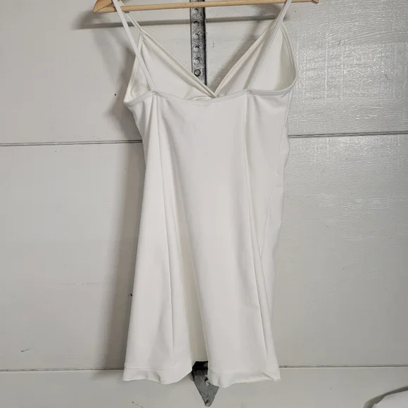 Nike dri fit white mini spaghetti straps fitted summer dress sz Xl 16/18 - Picture 6 of 11